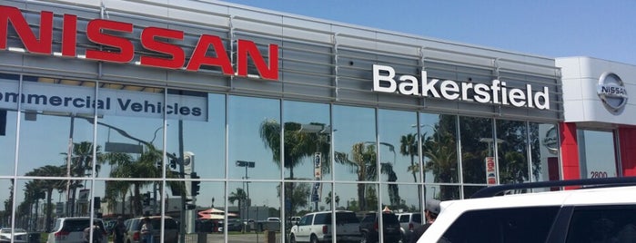 Nissan of Bakersfield is one of Lieux qui ont plu à Keith.