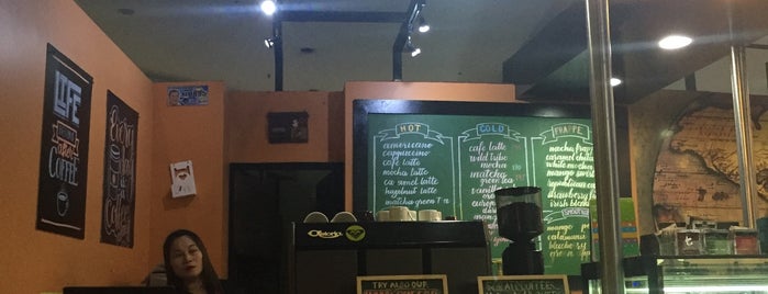 Coffee Republic is one of coffee shops in Manila I've been to...