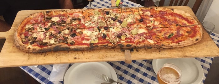 Viva Napoli is one of Pasta y Pizza.