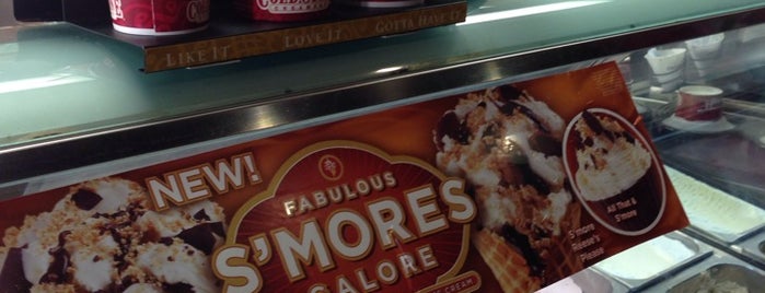 Cold Stone Creamery is one of Lugares favoritos de Francisco.