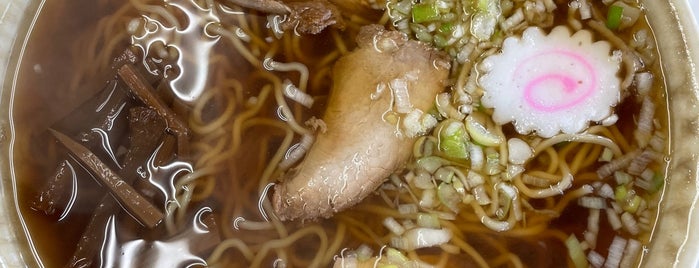 中華そば 東華 is one of 中華とラーメン.