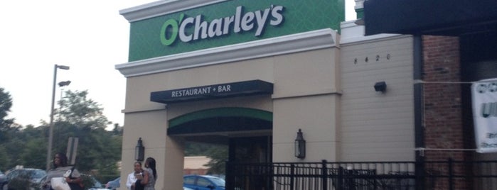 O'Charley's is one of Lieux qui ont plu à Greg.