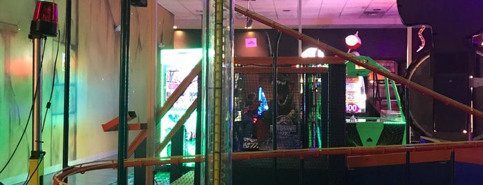 King Putt Entertainment Center is one of Things To Do In Henderson.