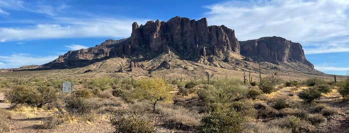 Superstition Mountains is one of I'm Christa H. and I approve this venue..