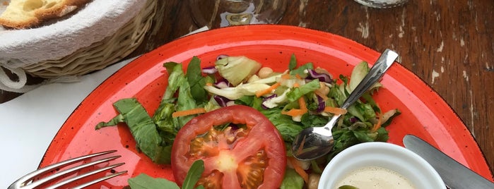 Humus is one of Bolzano healthy & tasty.
