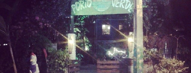 Piscina Porto Verde is one of สถานที่ที่ Fernando ถูกใจ.