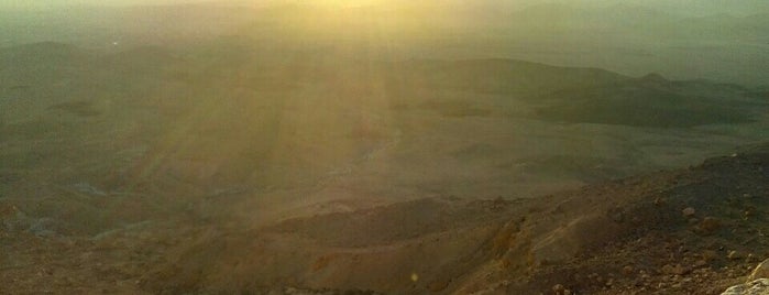Ramon Crater Negev Desert is one of Israel 🇮🇱.
