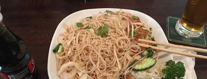 Phở u Letné is one of Tomasさんのお気に入りスポット.