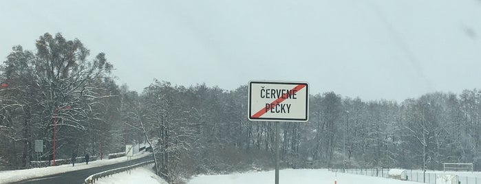 Červené Pečky is one of [Č] Města, obce a vesnice ČR | Cities&towns CZ.