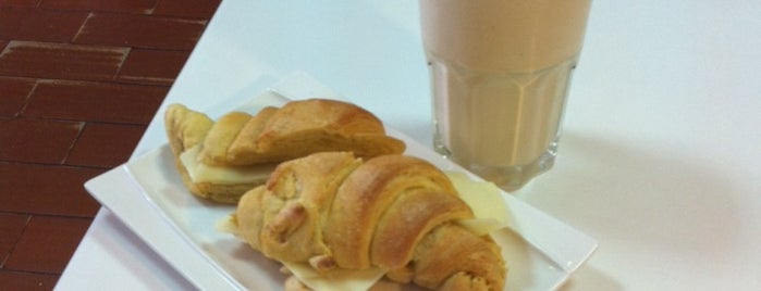 Croissanteria 29 is one of Portugal.
