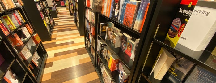 Times Bookstores is one of Knowledge is King, MY.