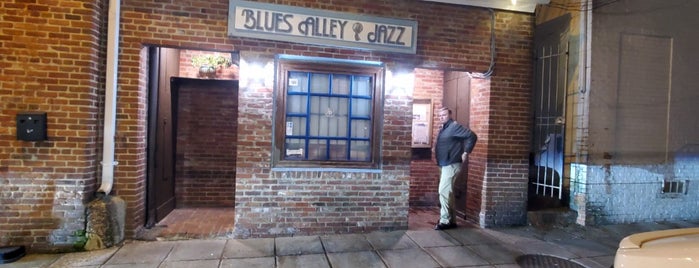 Blues Alley is one of Places to Get the Blue Note Jazz Badge.