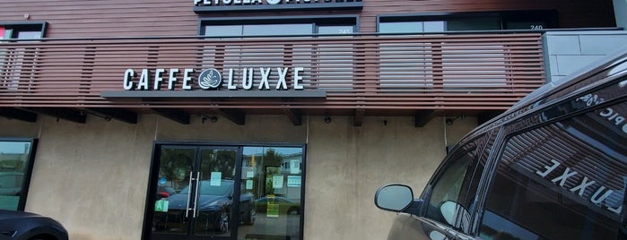 Caffe Luxxe is one of Lm.