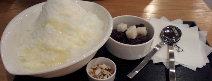 The Cafe M is one of 맛있게 먹은 곳.