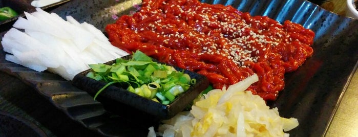 육회1번지 진평점 is one of 맛있게 먹은 곳.