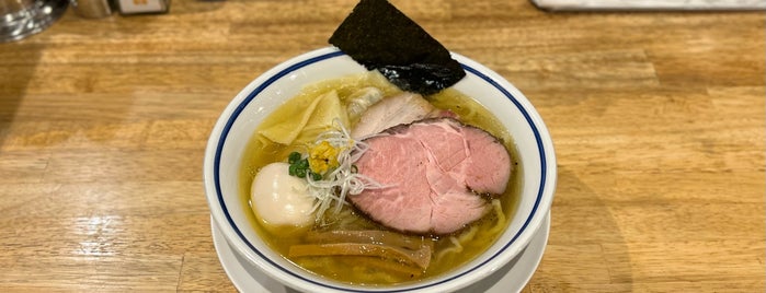手打式超多加水麺 ののくら is one of ミシュランラーメン Michelin Ramen 2019.