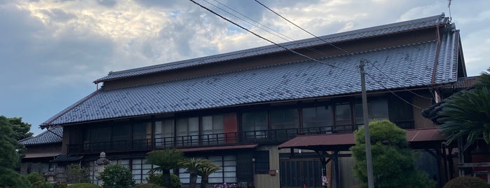 Tajima Yahei Sericulture Farm is one of 世界遺産.