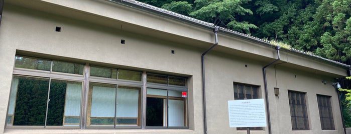 気象庁精密地震観測室 is one of 観光名所.
