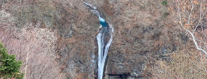 駒止の滝 is one of สถานที่ที่ Sigeki ถูกใจ.