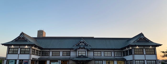 千葉トヨペット本社屋 is one of 銀行建築.