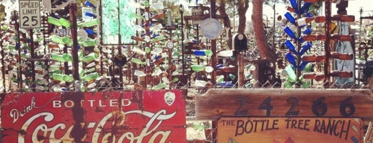 Bottle Tree Ranch is one of Locais curtidos por Ivan.
