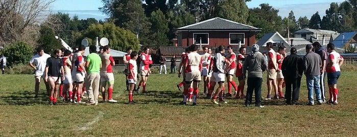 Cancha de Rugby - Club de Rugby Austral is one of Canchas de Rugby.