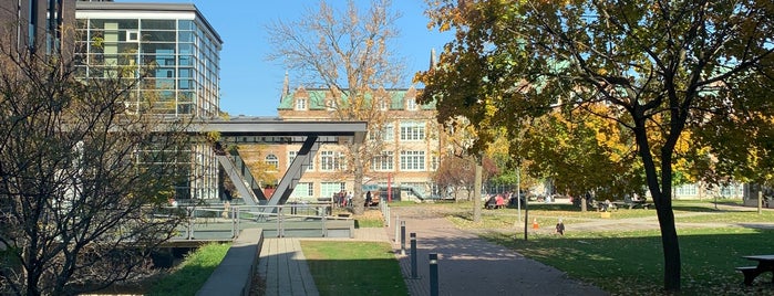 Concordia - Loyola Campus is one of University.