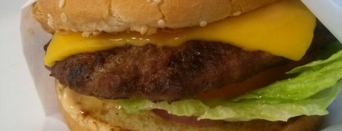 Orcutt Burger is one of Lieux qui ont plu à Robert.