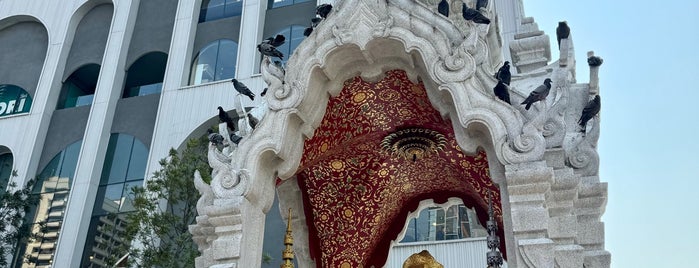 Ganesha and Trimurti Shrine is one of Thailand.