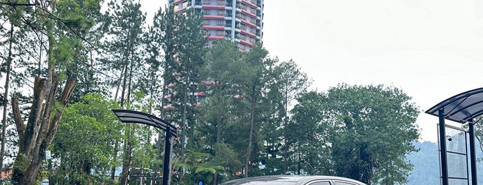 Awana Genting Highlands Golf & Country Resort is one of Hotels.