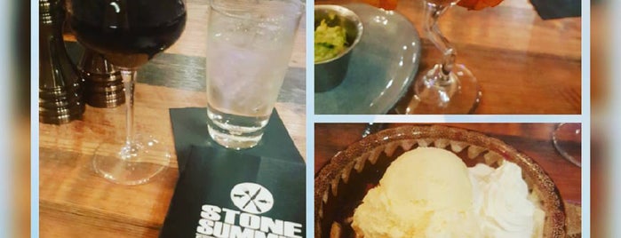 Stone Summit Steak & Seafood is one of Scottさんのお気に入りスポット.