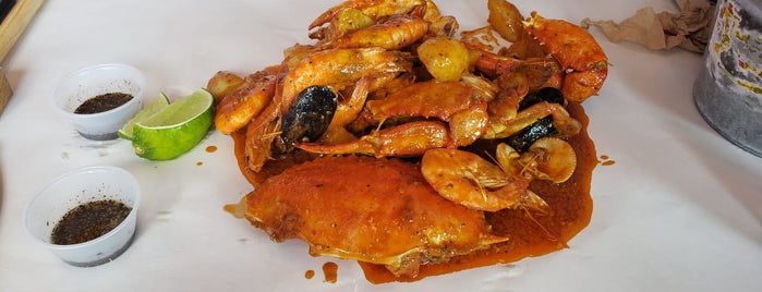 Jaiba Crab is one of Lugares favoritos de Seele.