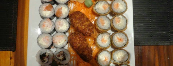 Matsuri Sushi Bar is one of Posti che sono piaciuti a Raquel.