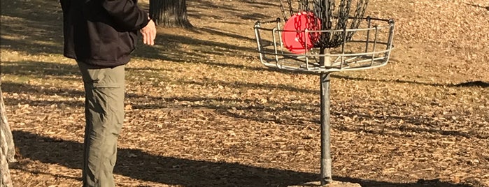 Kenneth Rosland Disc Golf Course is one of Disc golf.