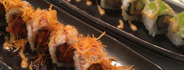 Ponzu Sushi is one of Sushi Lovers Chicago.