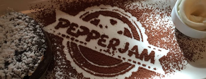 PepperJam Gourmet Pizza is one of Lugares favoritos de Soydan.