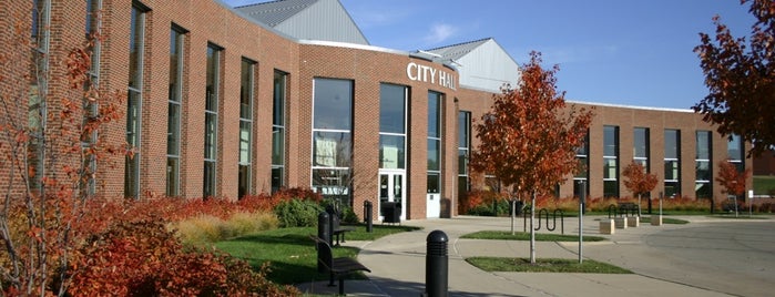 City Hall is one of Orte, die Meredith gefallen.