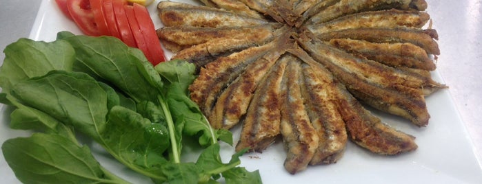 Mavriko’s Deniz Sofrası is one of Mavriko balık market.