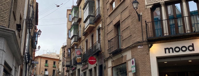 Calle del Comercio is one of Toledo.