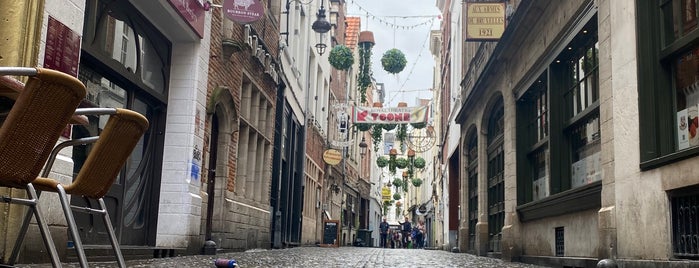 Rue de l'Écuyer / Schildknaapsstraat is one of Belgium 2013.