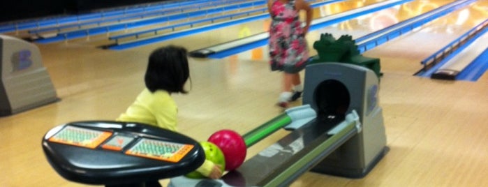 Starlifter Lanes is one of Places to go with the kids.