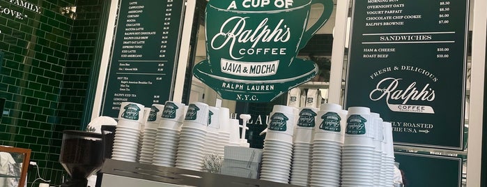 Ralph's Coffee is one of NY going out with friends.