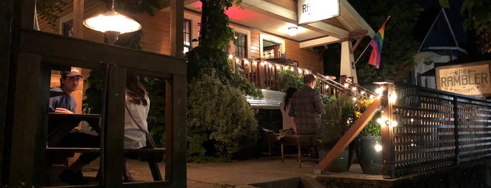 The 15 Best Places That Are Good For Singles In Portland