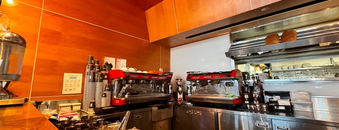 Aroma Espresso Bar is one of Toronto'da kahve mekanları.