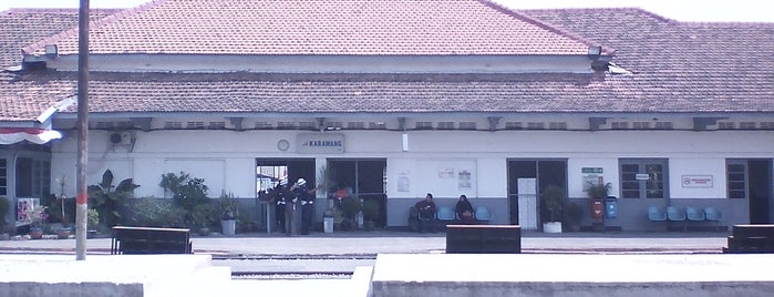 Karawang is one of Kota di Jawa.
