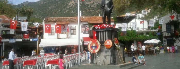 Kaş Belediyesi is one of Posti che sono piaciuti a Sabri.
