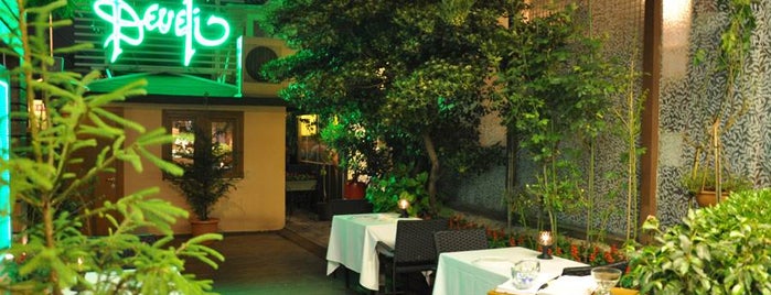 Develi is one of İstanbul'da En İyi 50 Restoran.