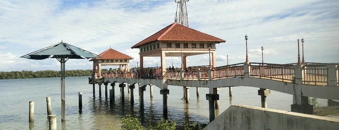 Selera Nelayan, Medan Ikan Bakar Laguna Park is one of Makan @ Sbk. Bernam/K. S'gor/K. Langat #1.