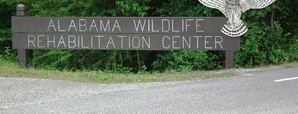 Alabama Wildlife Center is one of Susan'ın Beğendiği Mekanlar.