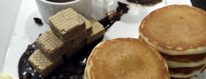 Little Pancakes is one of makan places to try.